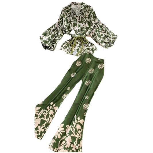 CONJUNTO FLORAL VERDE